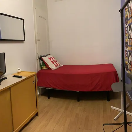 Pensión Angel House - Bunk Bed Room *